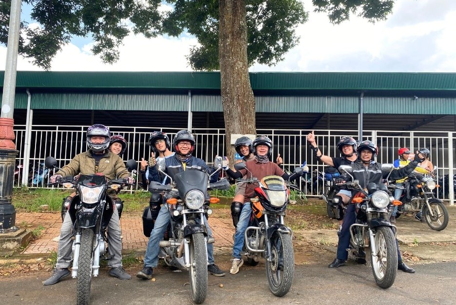 Motorbike trip Da Nang to Hue via Ho Chi Minh Trail  5 days