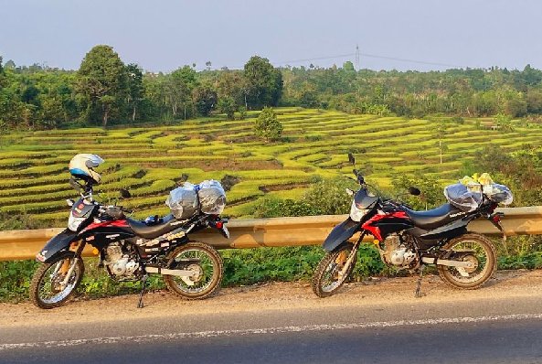 Motorbike trip Hue to Phong Nha 3 days